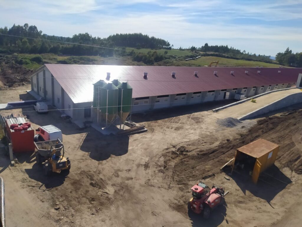 Construcción de Granja Porcina es